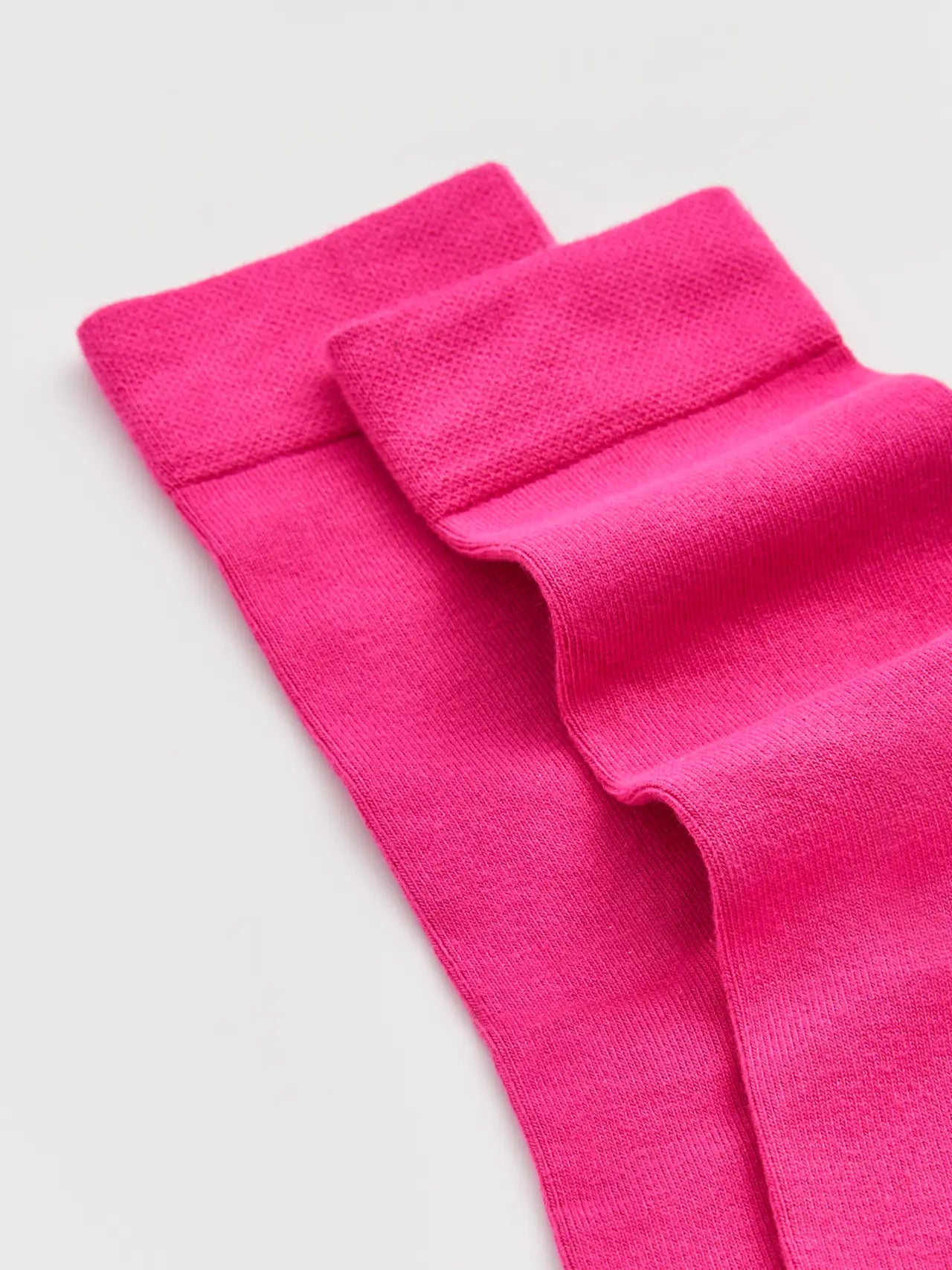 Dahlia Pink Bamboo Socks - THE BRISTOL ARTISAN