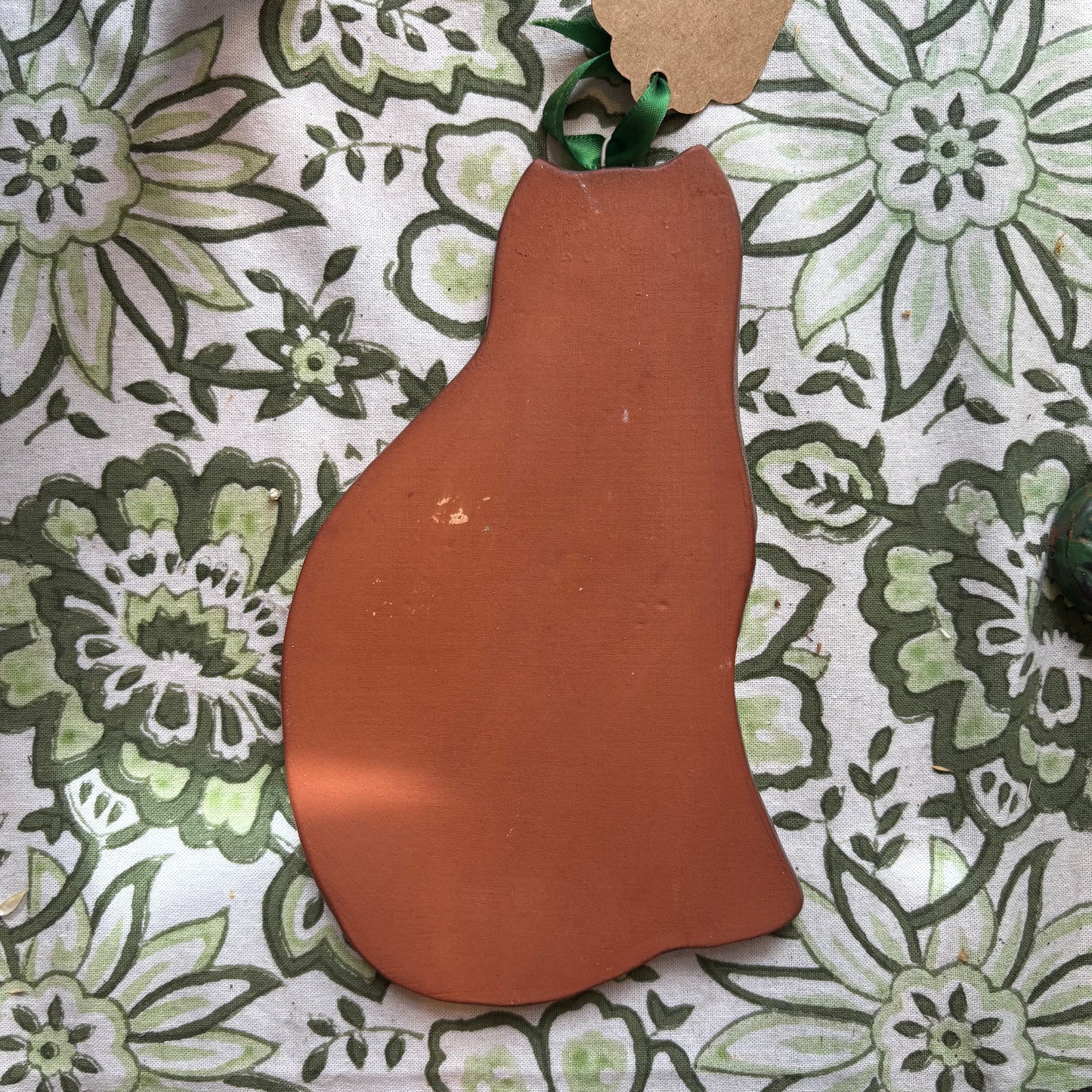 Hanging Ceramic Tile - Cat with Marigold