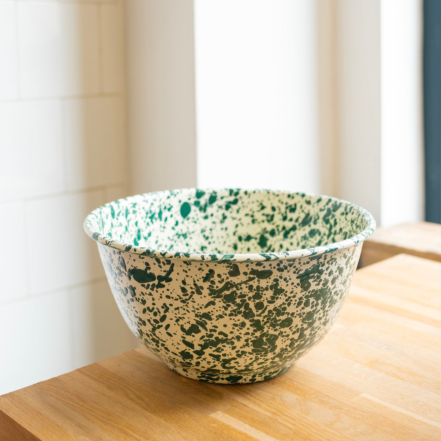 Green Splatter Enamel Salad Bowl - THE BRISTOL ARTISAN
