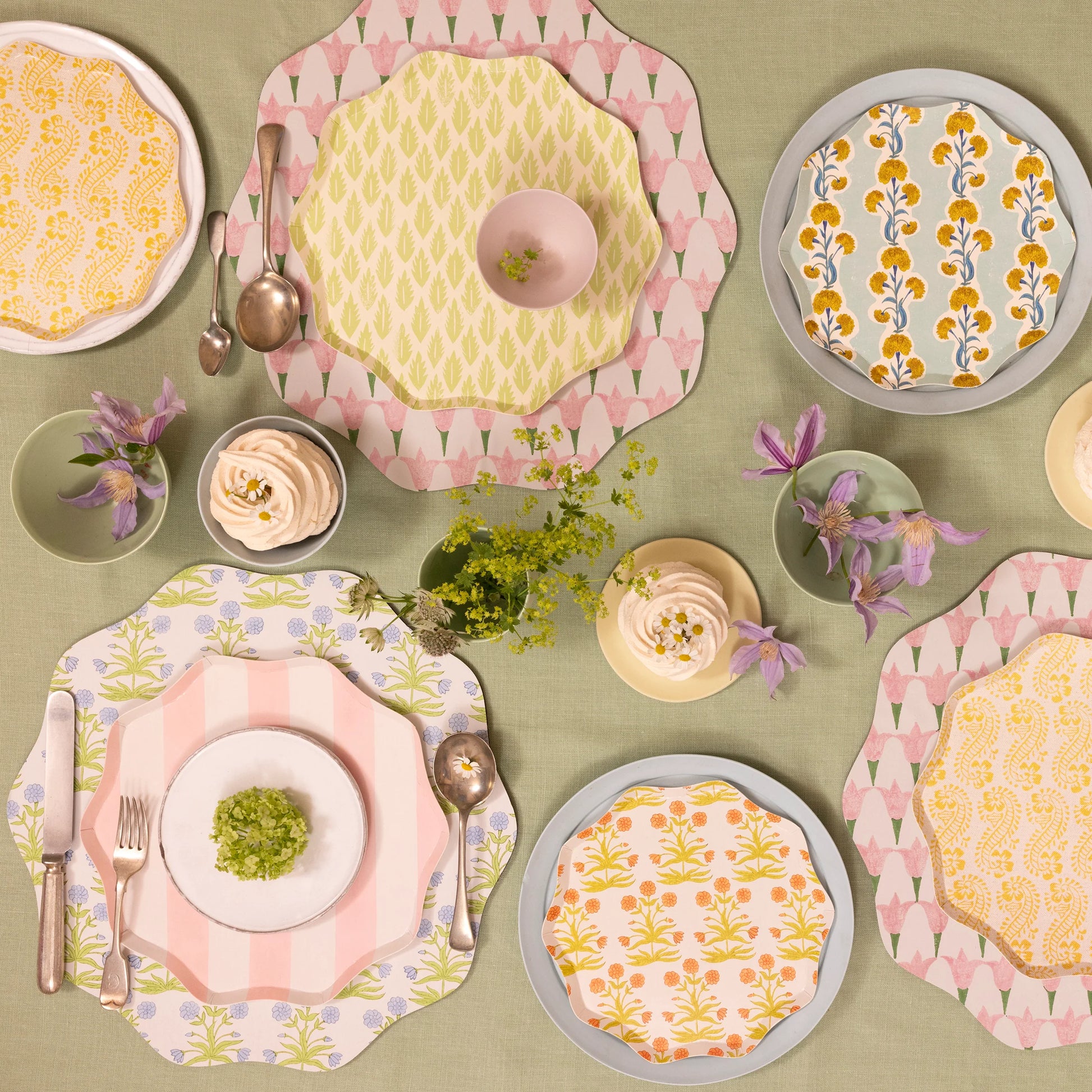 Molly Mahon Tulip Placemat - THE BRISTOL ARTISAN