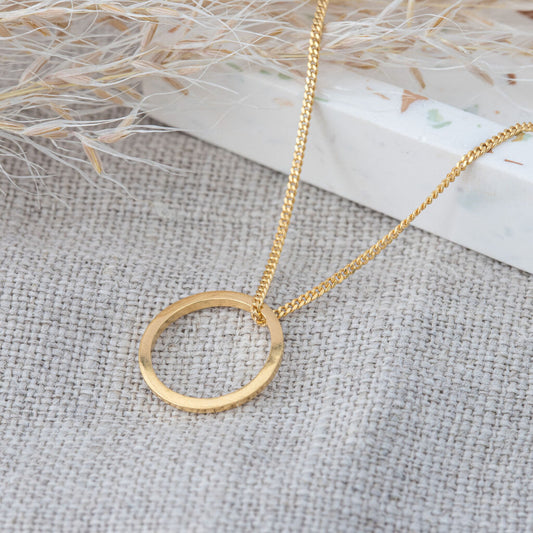 Small circle necklace - gold - The Bristol Artisan Handmade Sustainable Gifts and Homewares.