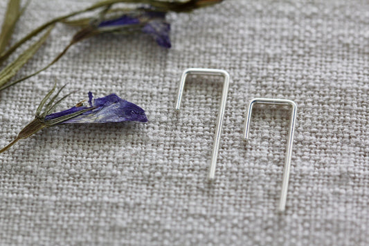 MIA MINI WIRE EARRINGS - THE BRISTOL ARTISAN