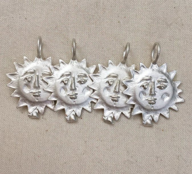 ARORA Sun Face Necklace Silver - THE BRISTOL ARTISAN
