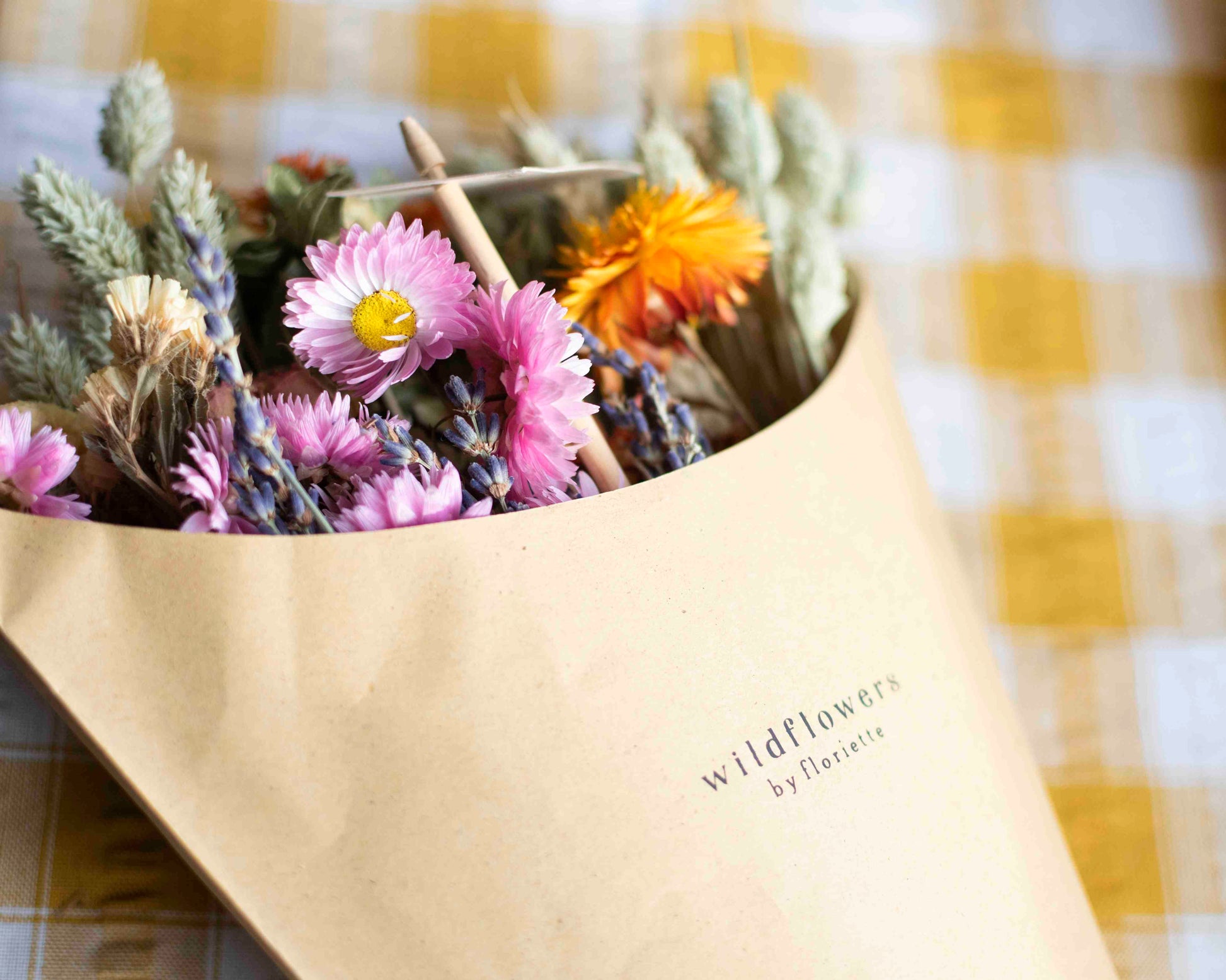 Small Dried Flower Bouquet, mixed - The Bristol Artisan Handmade Sustainable Gifts and Homewares.